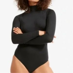 Everlane Black Long Sleeve Bodysuit